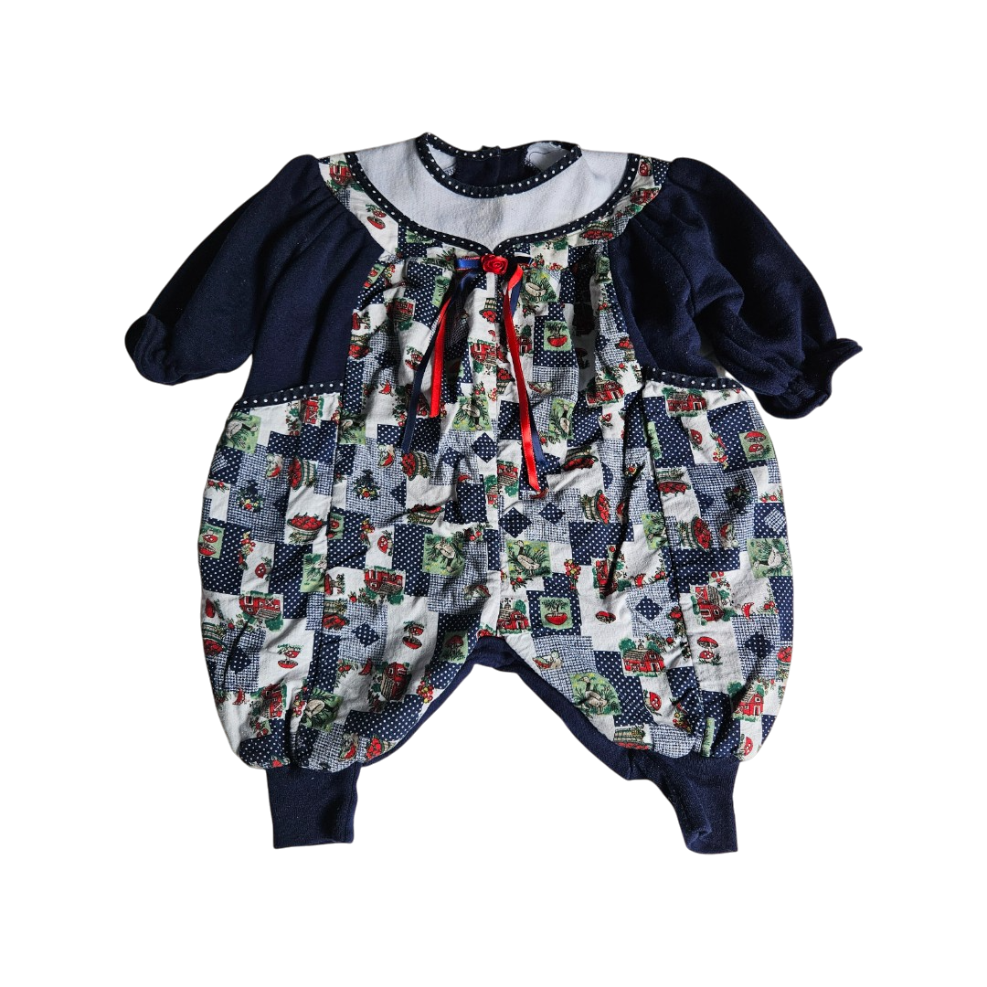 farm/apple print romper 6-12m