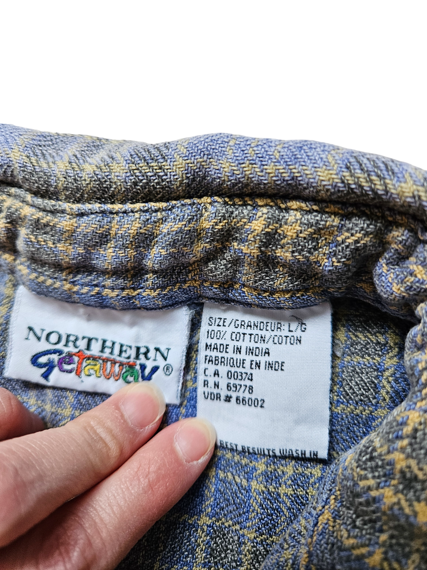 Vintage Northern Getaway flannel button up long sleeve Youth L