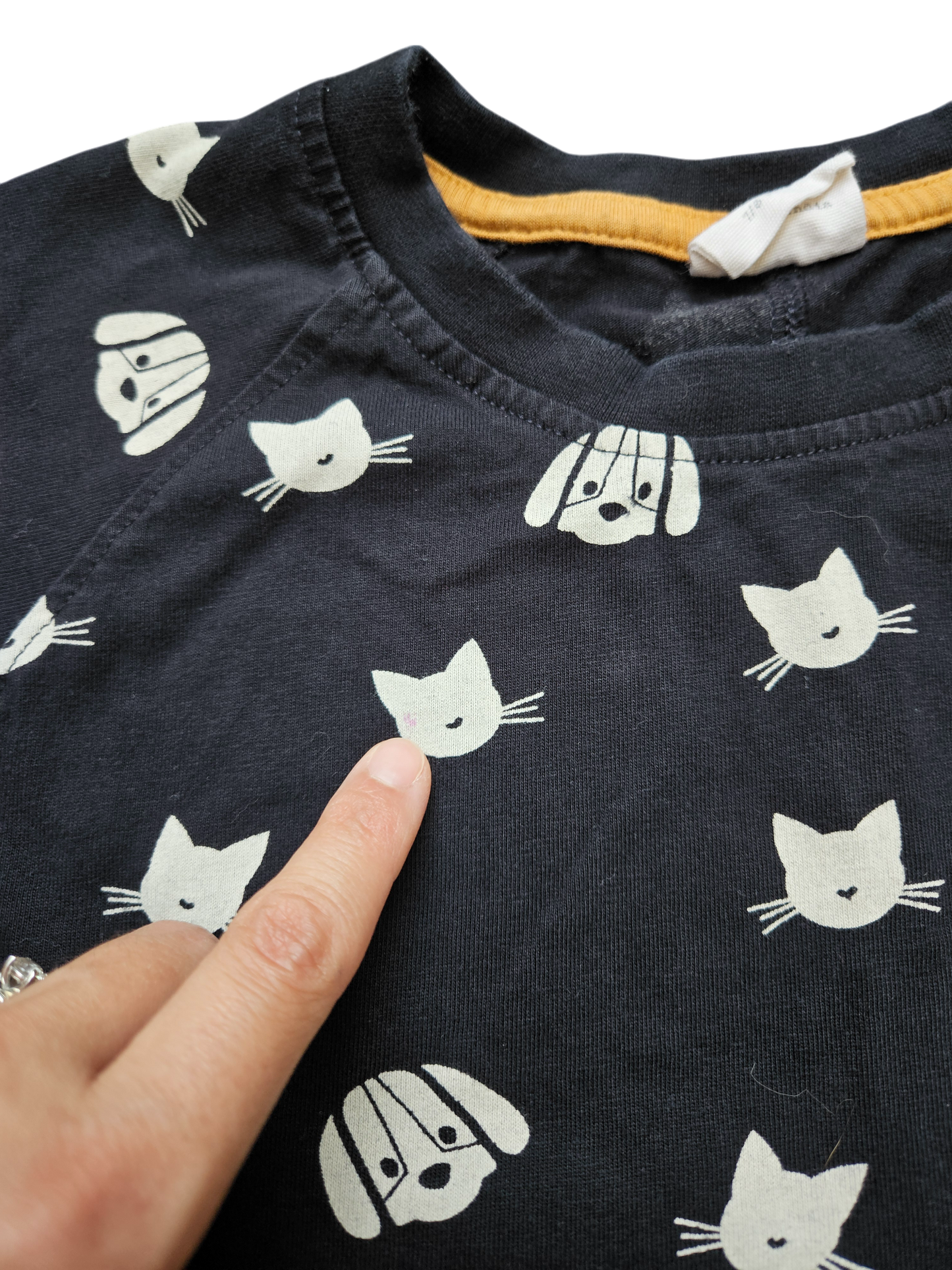 Turtledove London cat and dog print dress with contrasting patch pocket 6/7Y