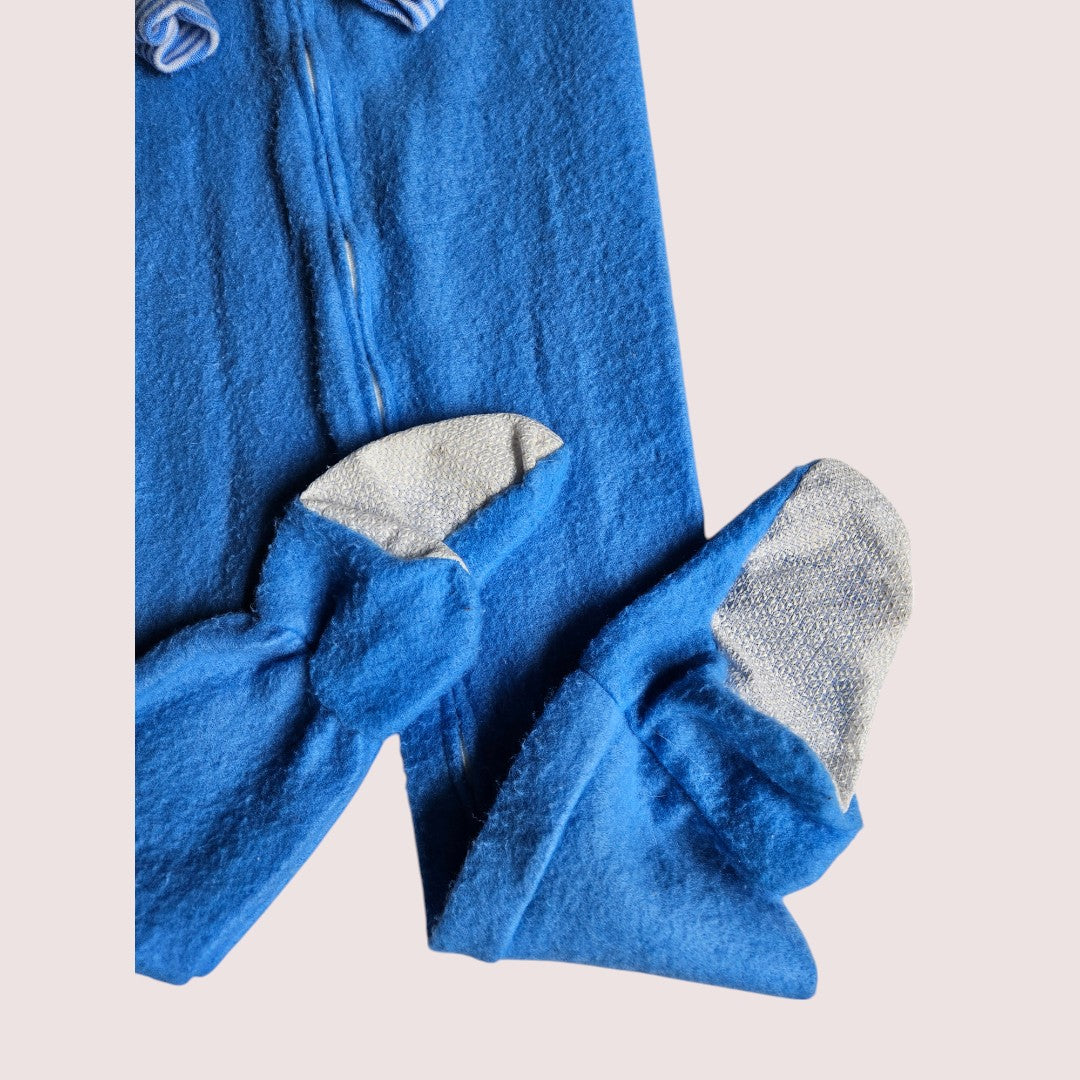 Vintage fleece sleeper with grippy feet Size 6