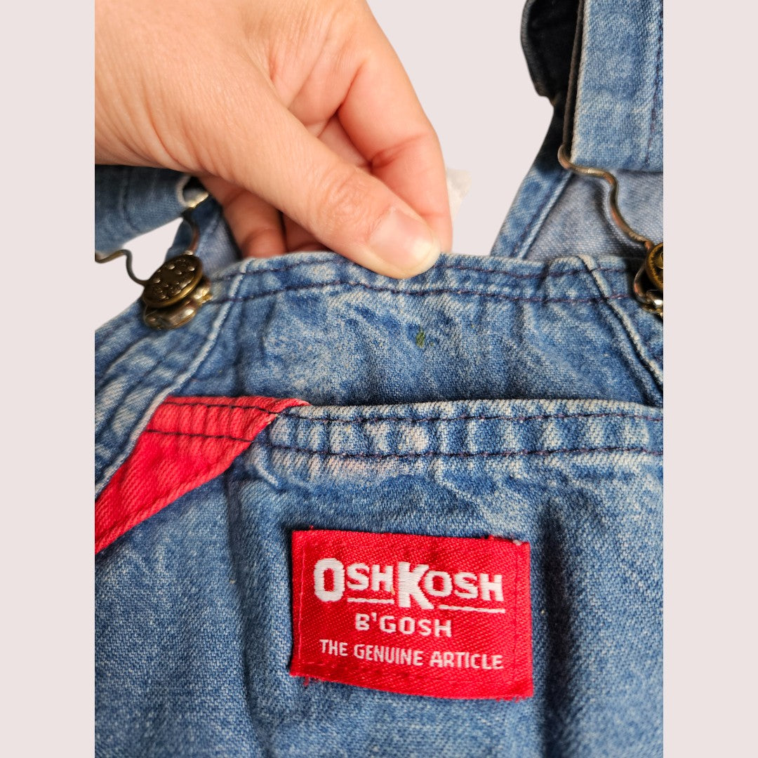 Vintage Oshkosh overalls with the contrasting red details and embossed emblem 2T