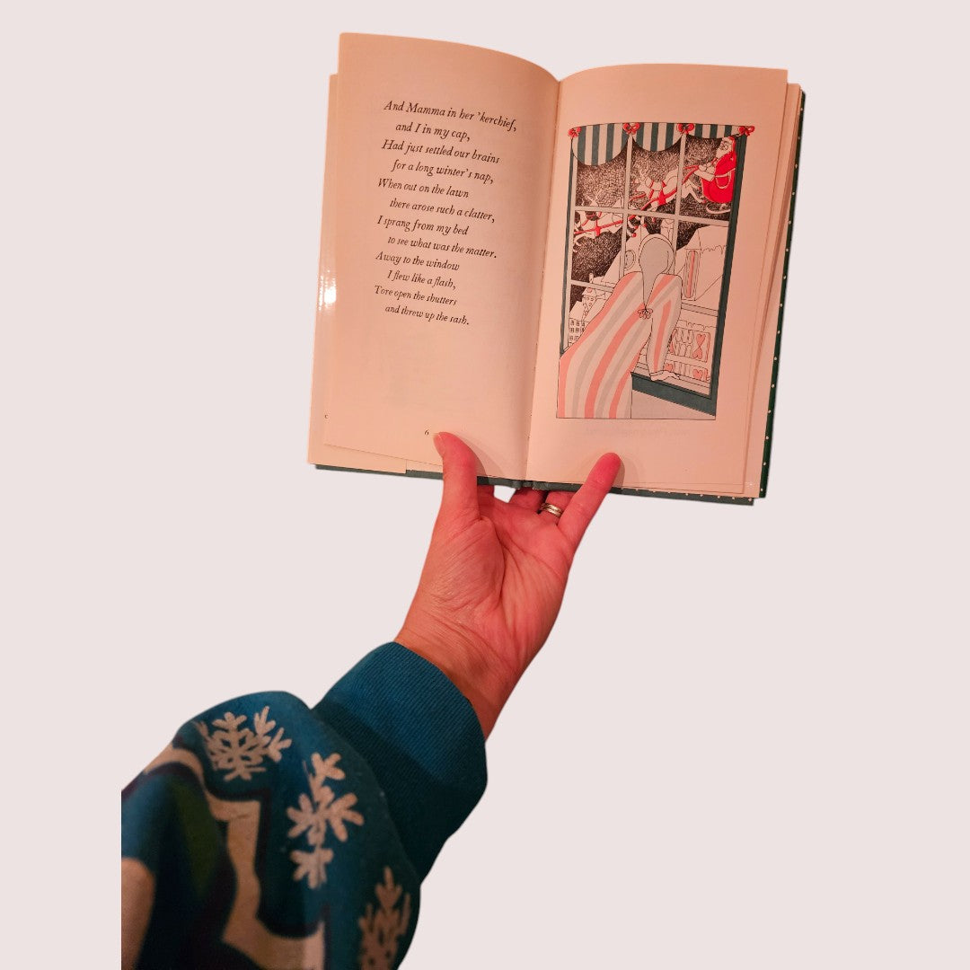 Twas the Night Before Christmas hardcover booked with dust jacket