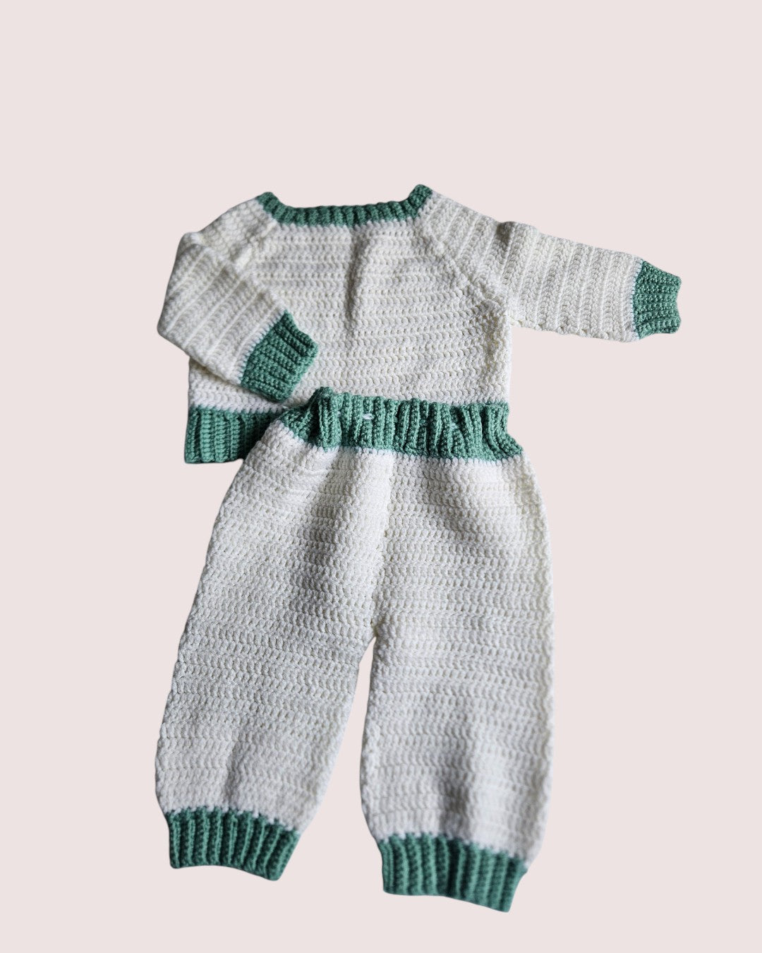 Handknit sweater and pant set 12-18m