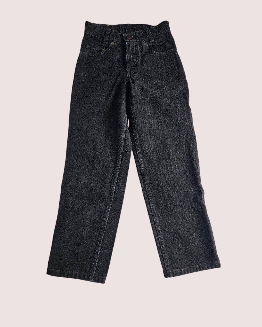 Vintage Levis red tab jeans, made in Canada Tagged 8