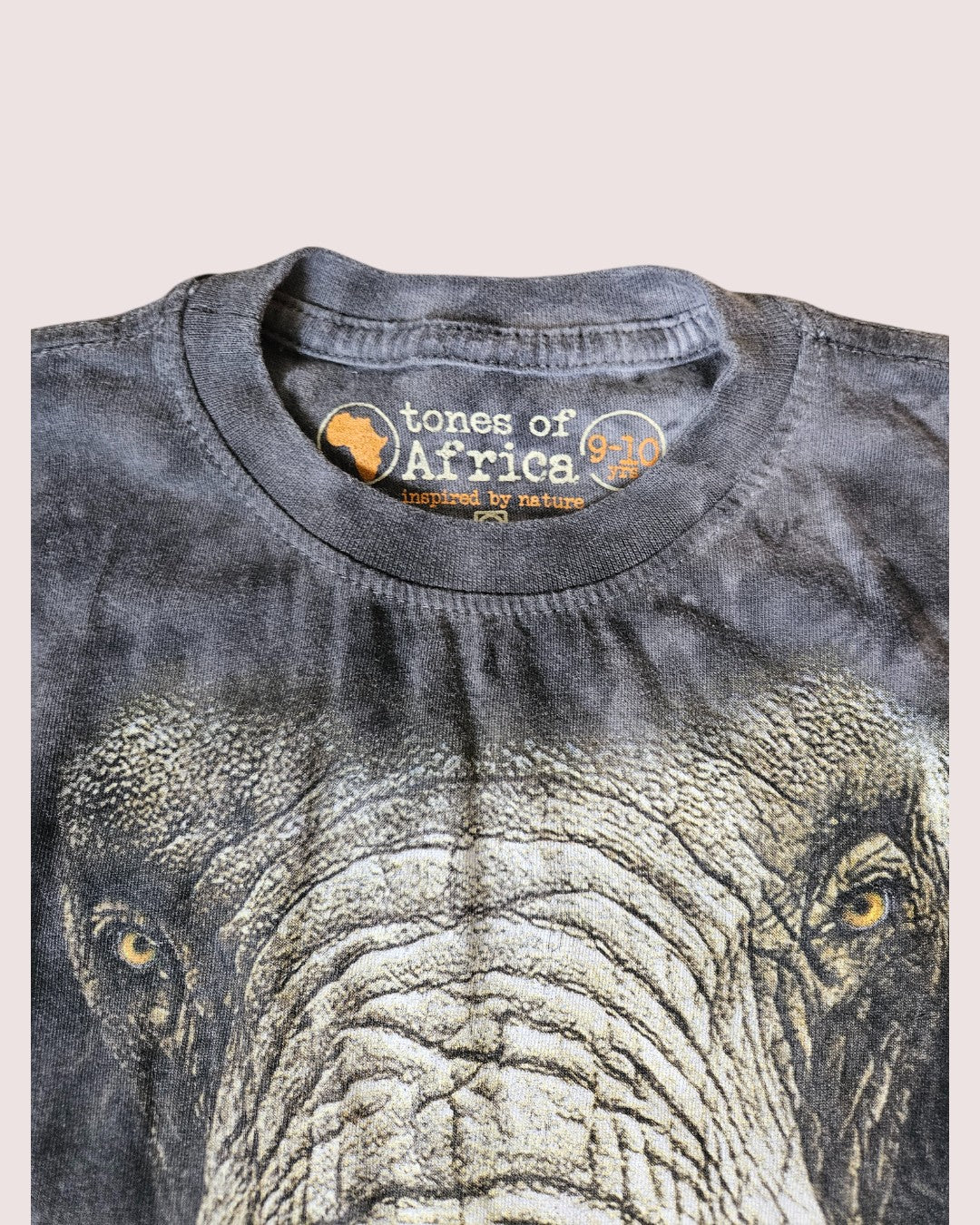 Tones of Africa Elephant tee 9-10Y