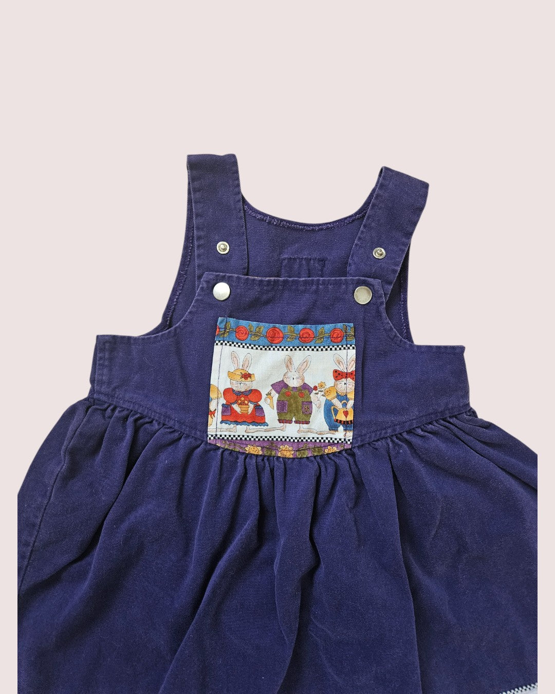 Vintage snug as a bug bunny dress 2-3y