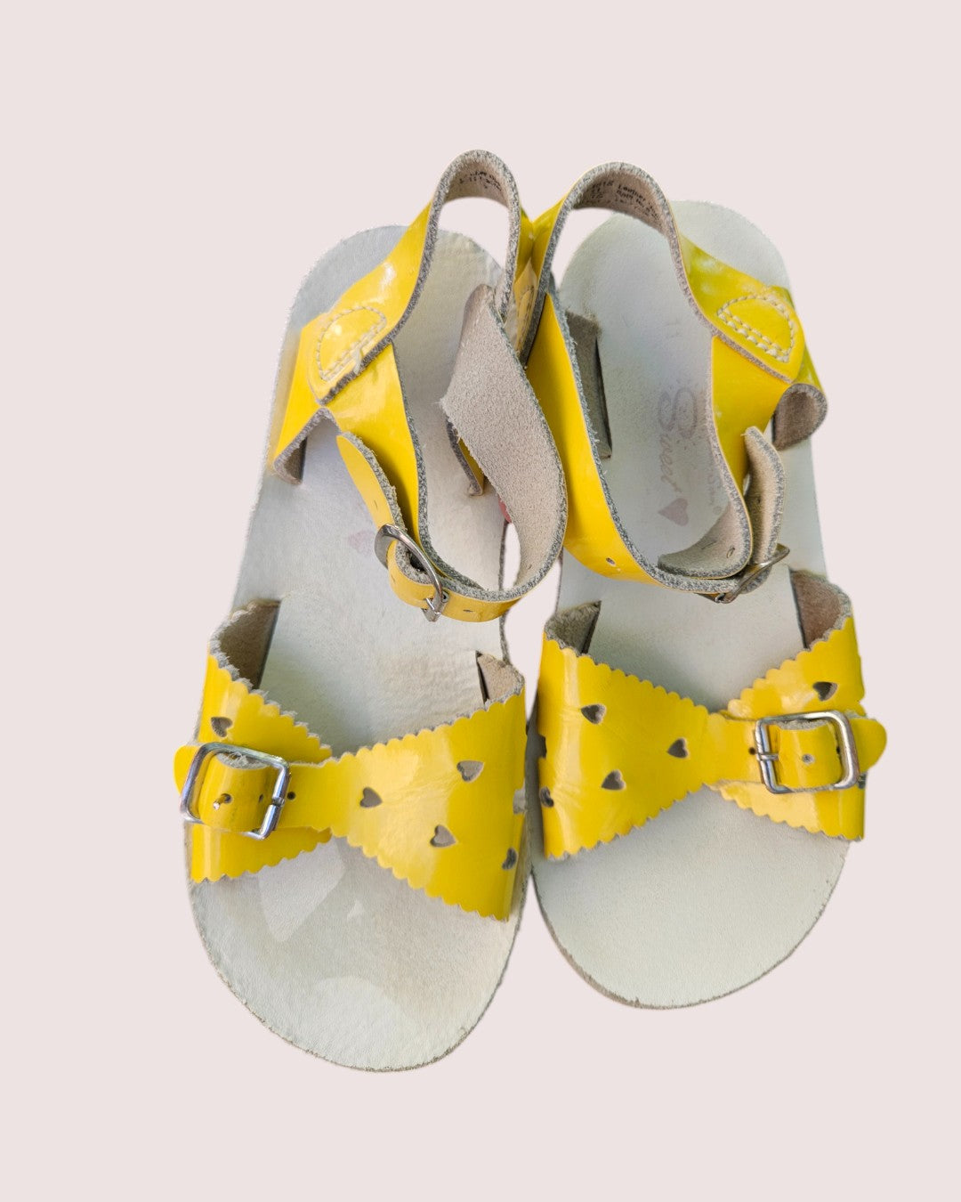 Saltwater sweet heart sandals 11C Leather