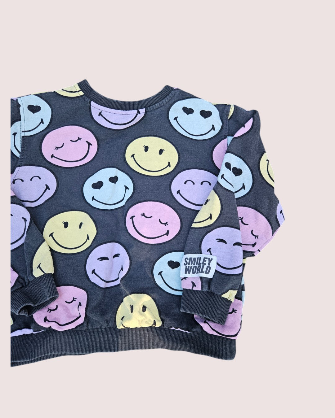 H&M Smiley world crewneck 6-8Y