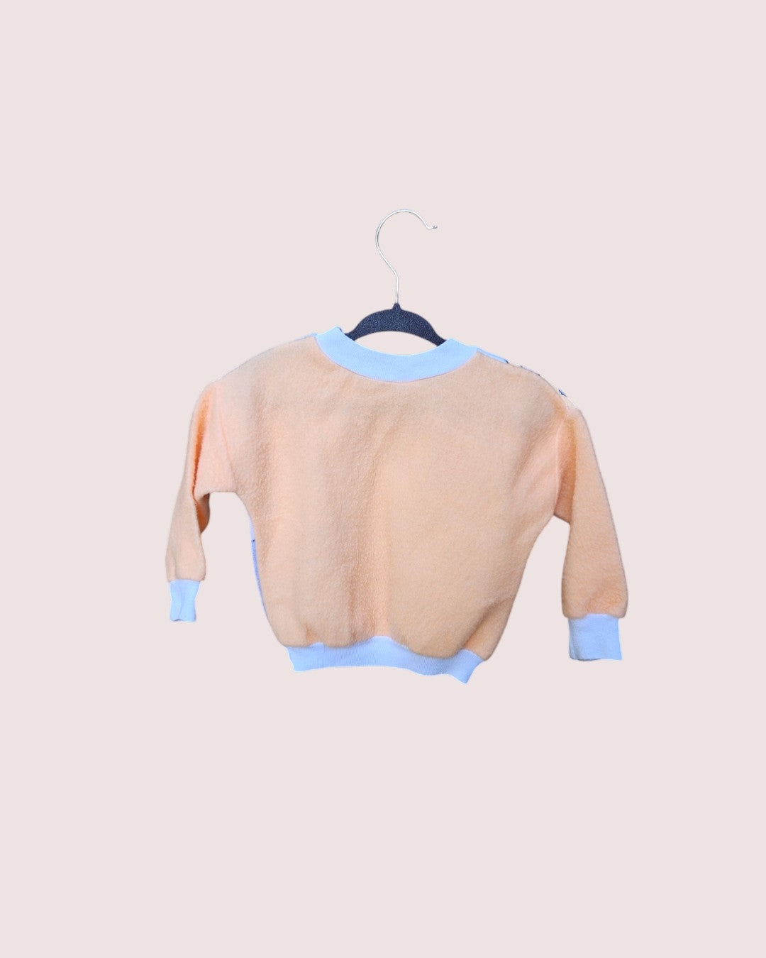 Vintage flannel crewneck with sheep print 18M
