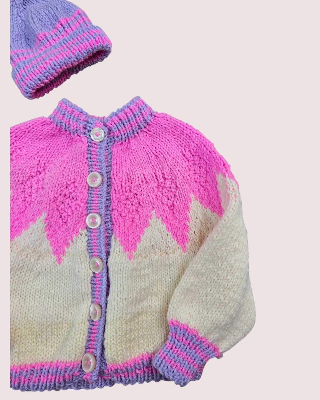 sunburst handknit cardigan and matching hat set Approx 2T