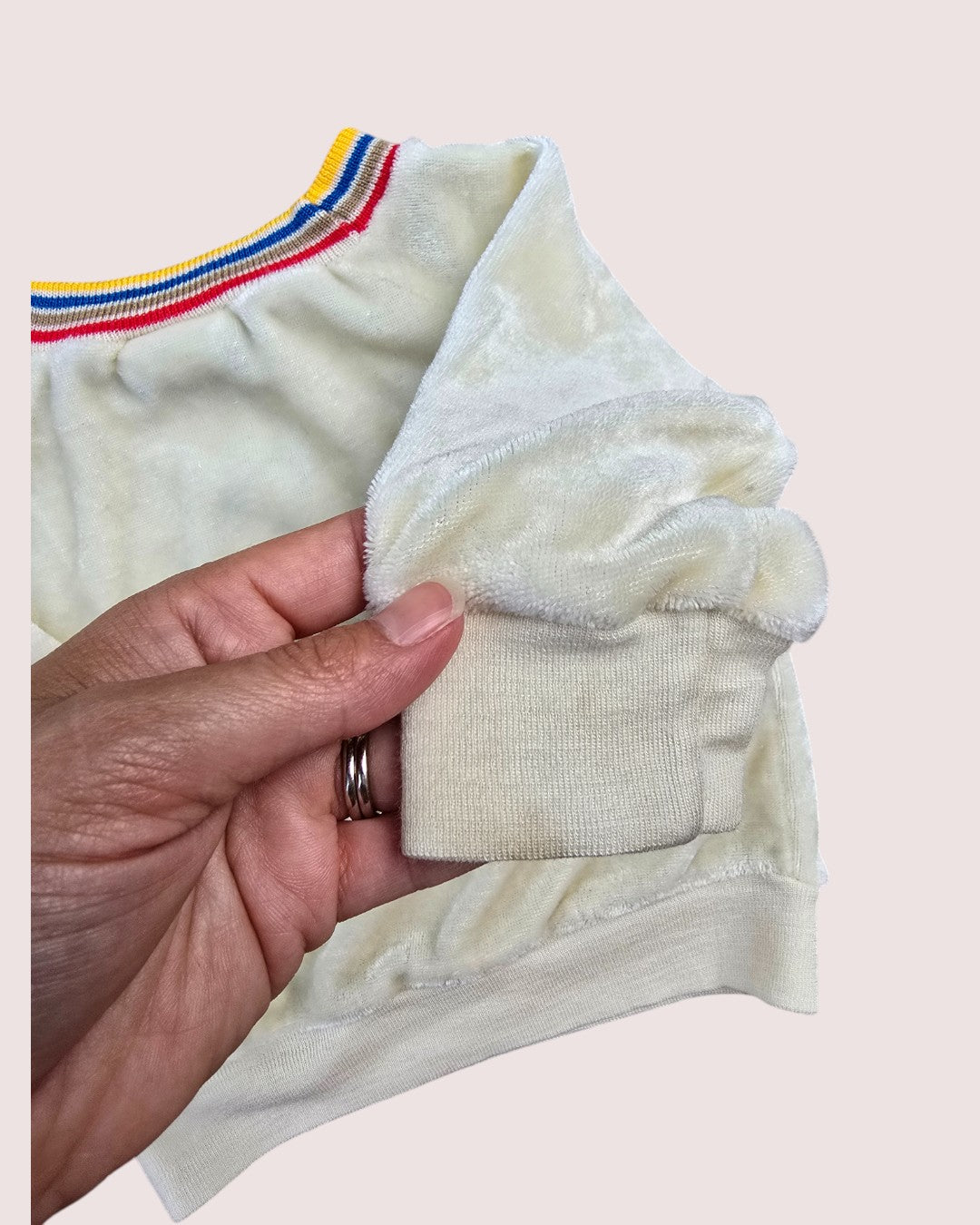 Vintage velour sweater Tagged 12m