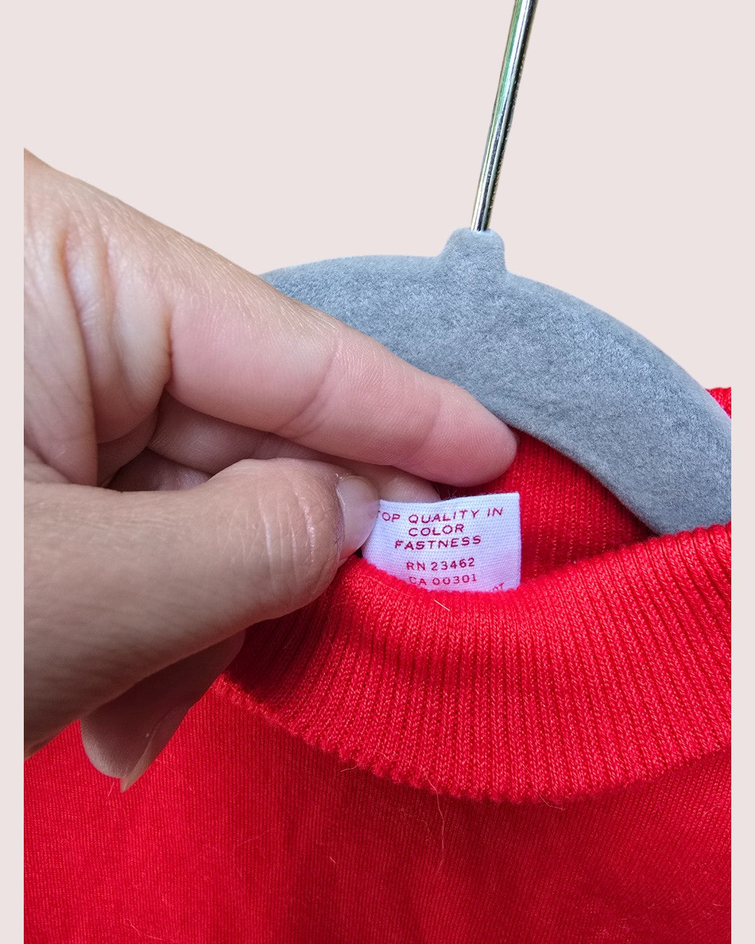 Vintage Buster Brown single stitch turtleneck Size 6
