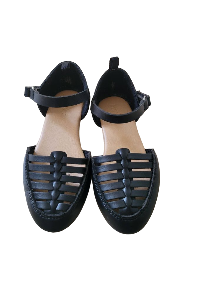 Old Navy Faux Leather Ankle Strap Huarache Flats C9