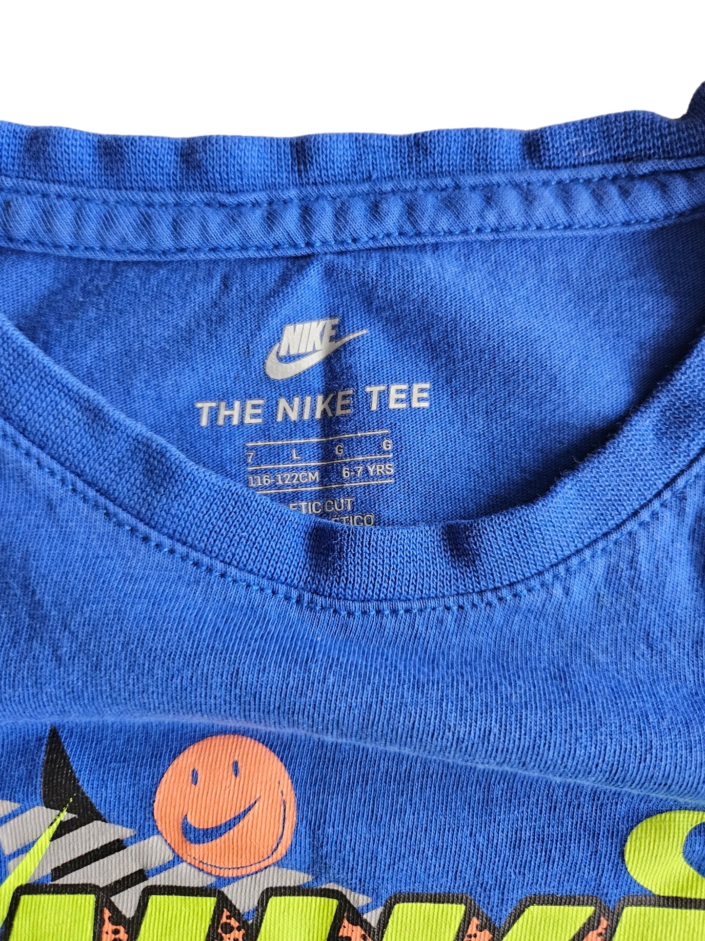 Nike tee size L 6-7Y