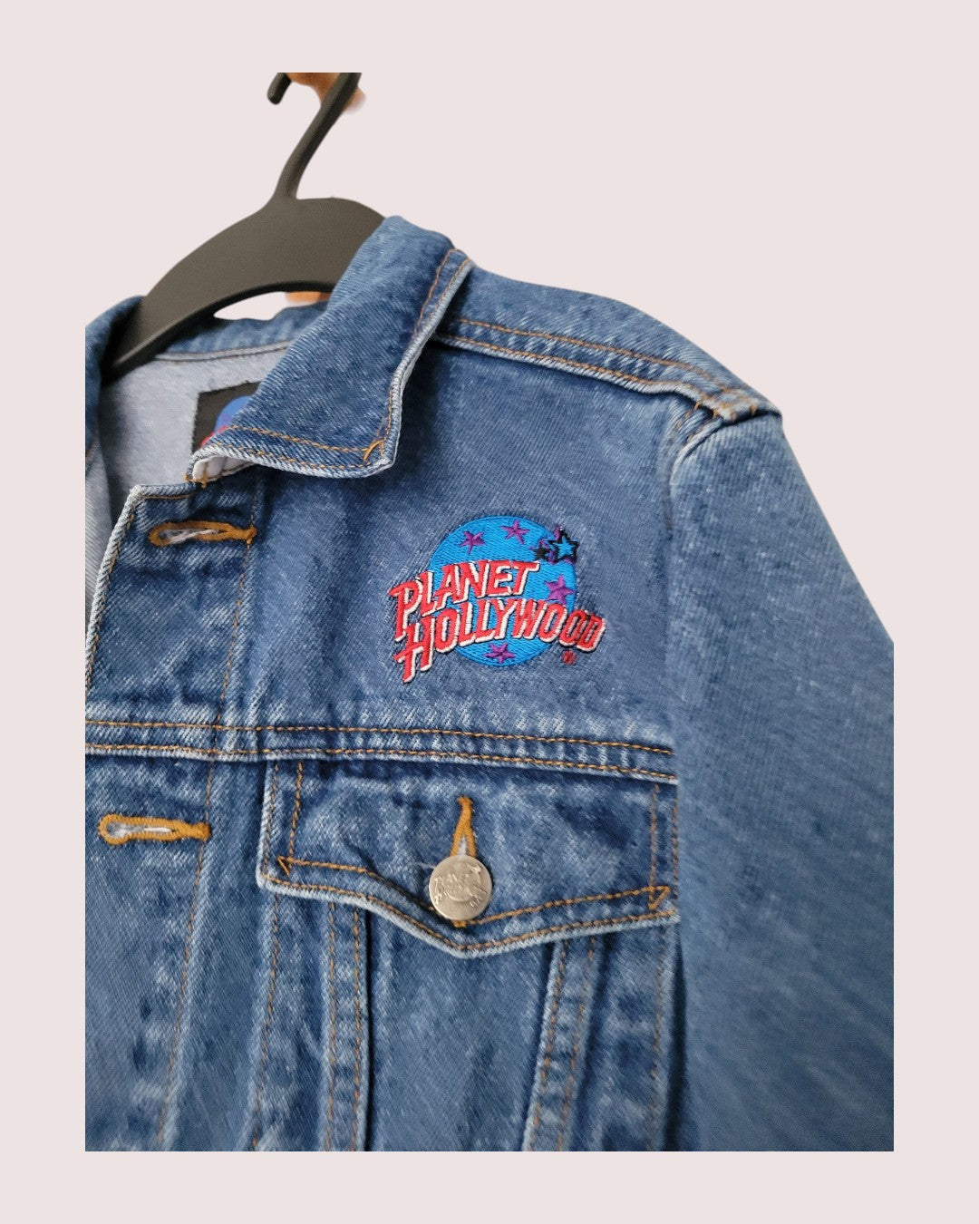 Vintage Planet Hollywood Toronto jean jacket Youth M