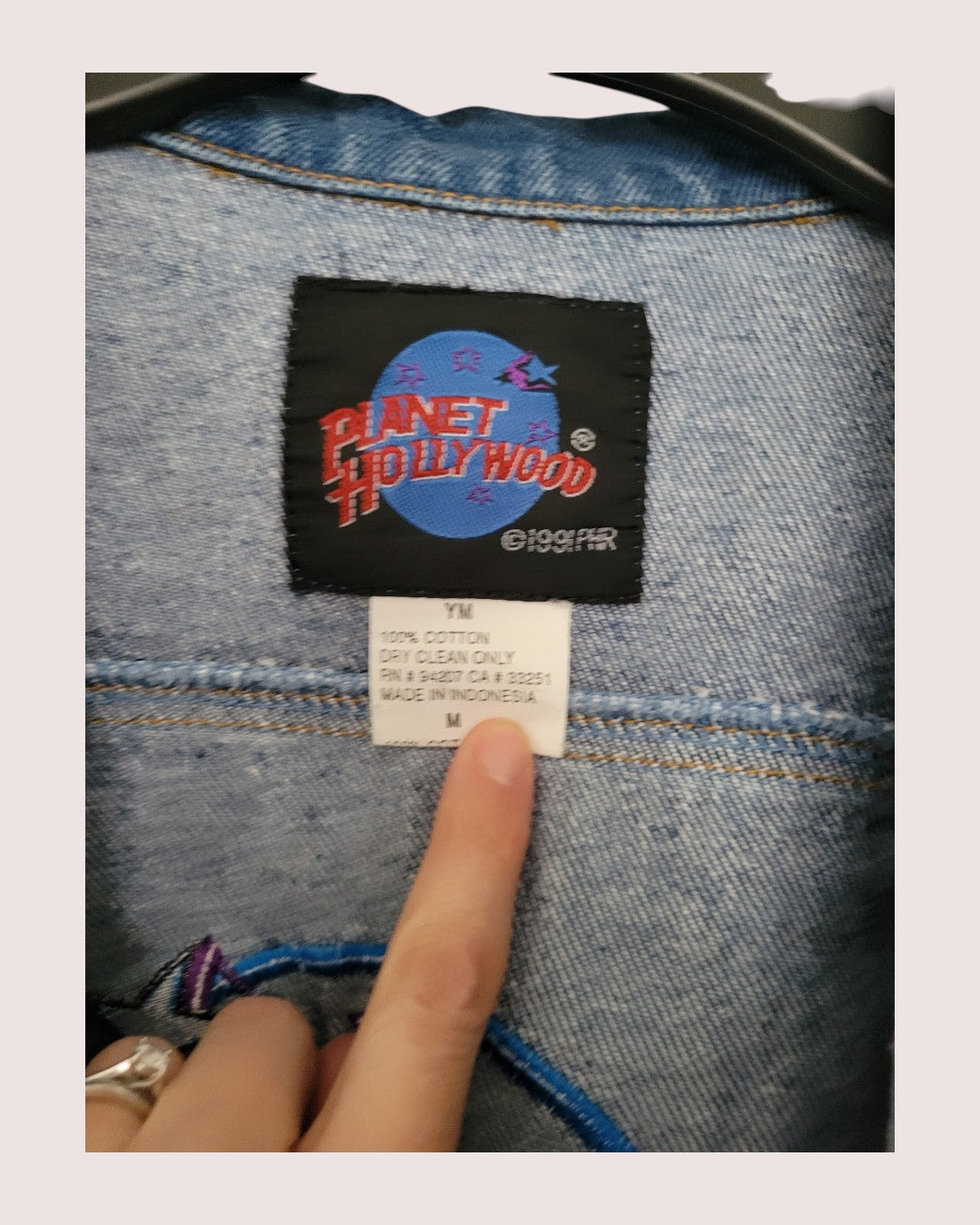 Vintage Planet Hollywood Toronto jean jacket Youth M
