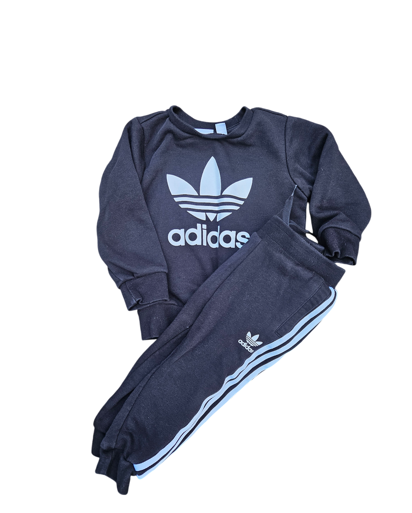 Adidas track suit  2T