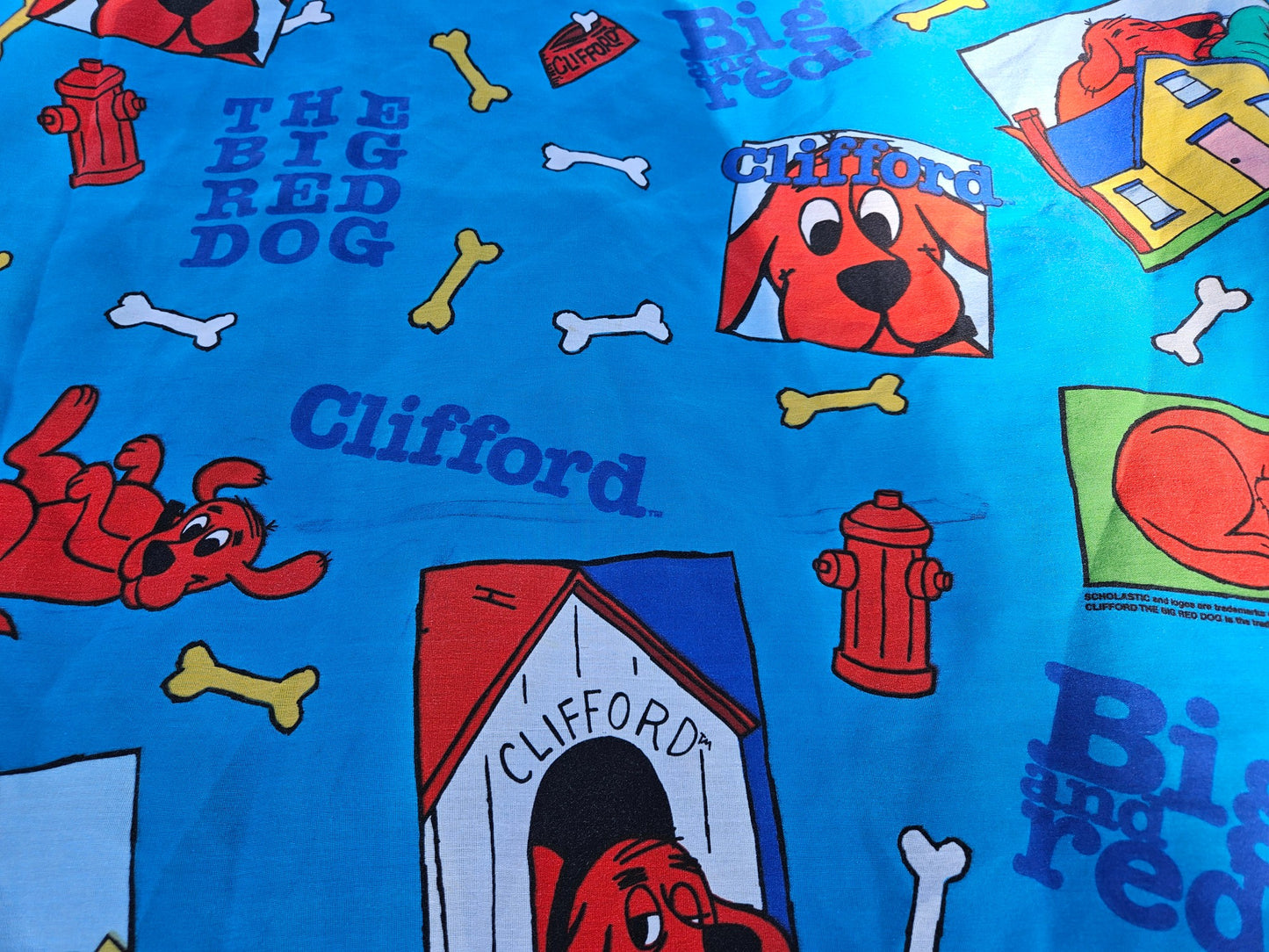 Vintage Clifford the Big Red Dog twin flat sheet