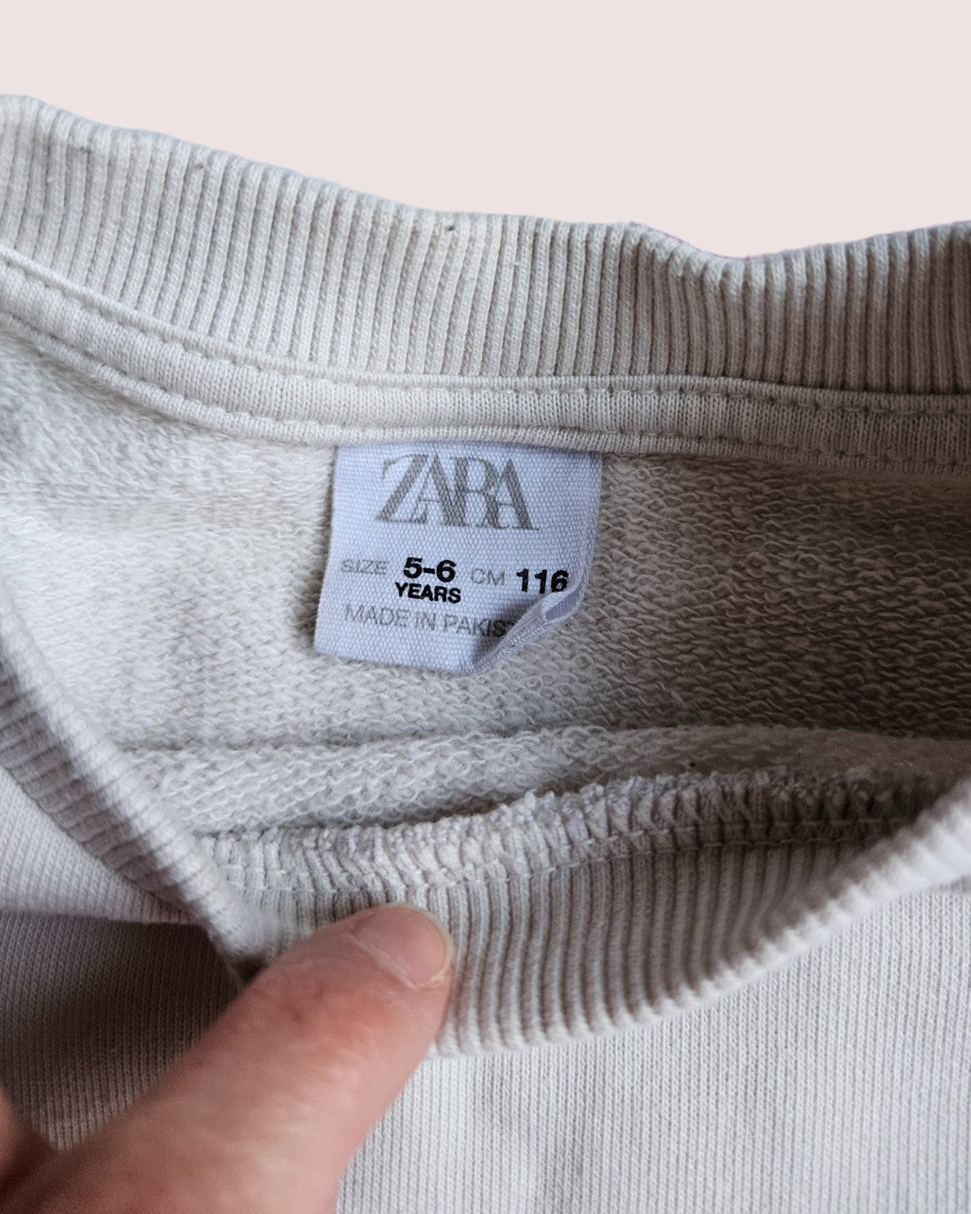 Zara "Beyond Happy" Crewneck 5-6T Cream