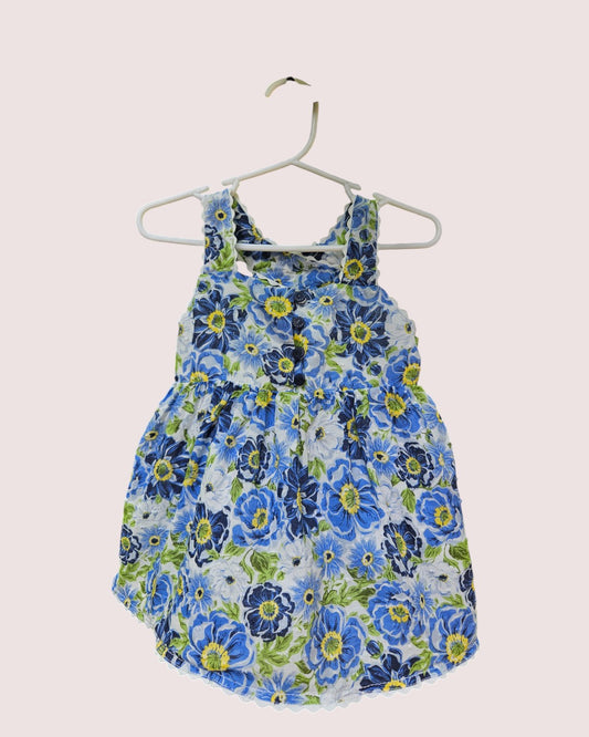 Max studio floral print tank with crisscross back Size 4-5