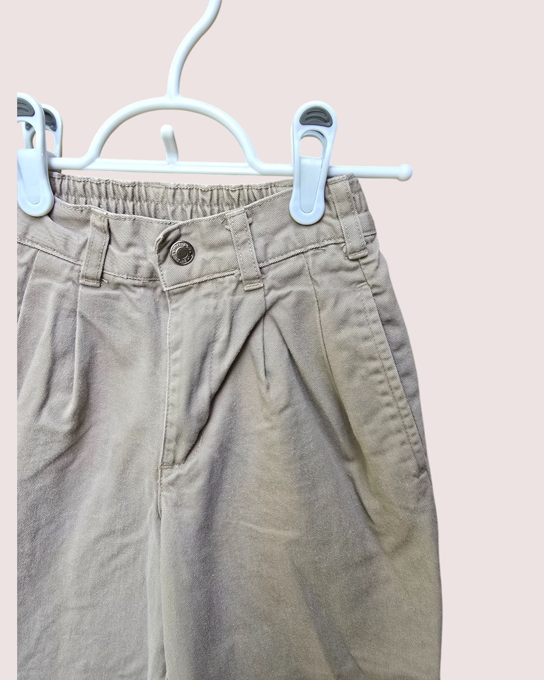 Vintage Gap pleated front khakis Size 6 slim