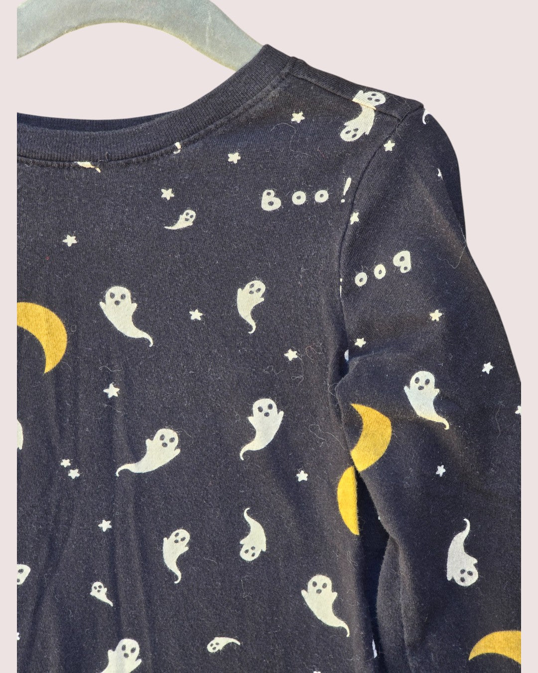 Old Navy ghost long sleeve tee 4T