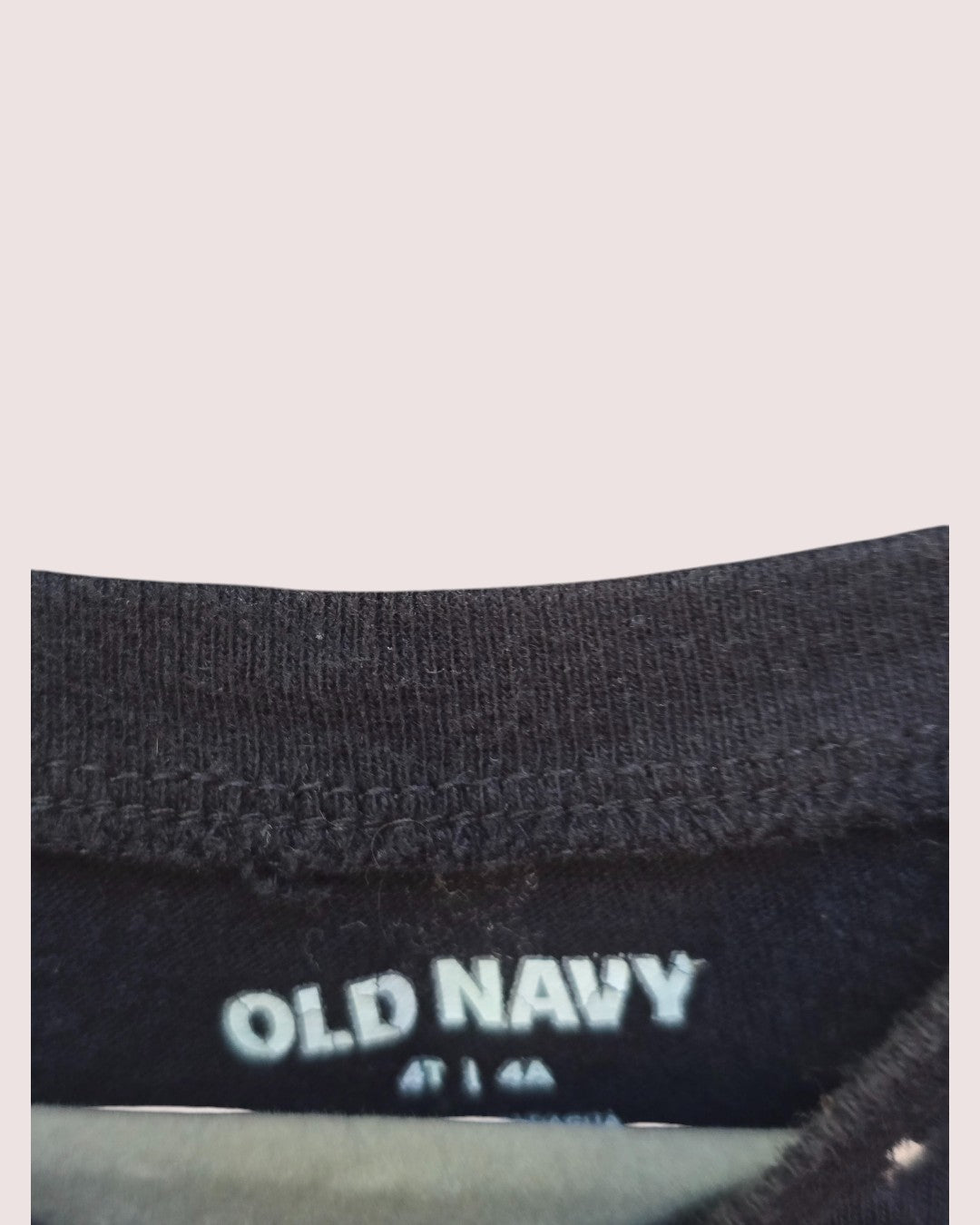 Old Navy ghost long sleeve tee 4T