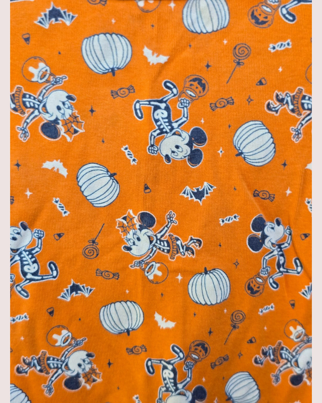 Joe Fresh Mickey and Minnie Mouse Halloween print pjs Tagged 12-18m