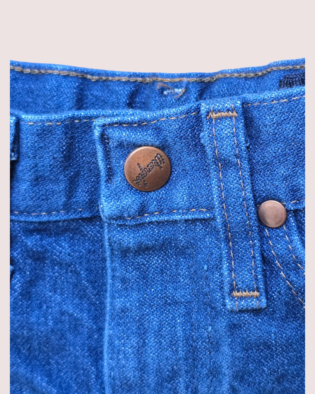 Vintage Wrangler dark denim jeans Tagged 5 slim
