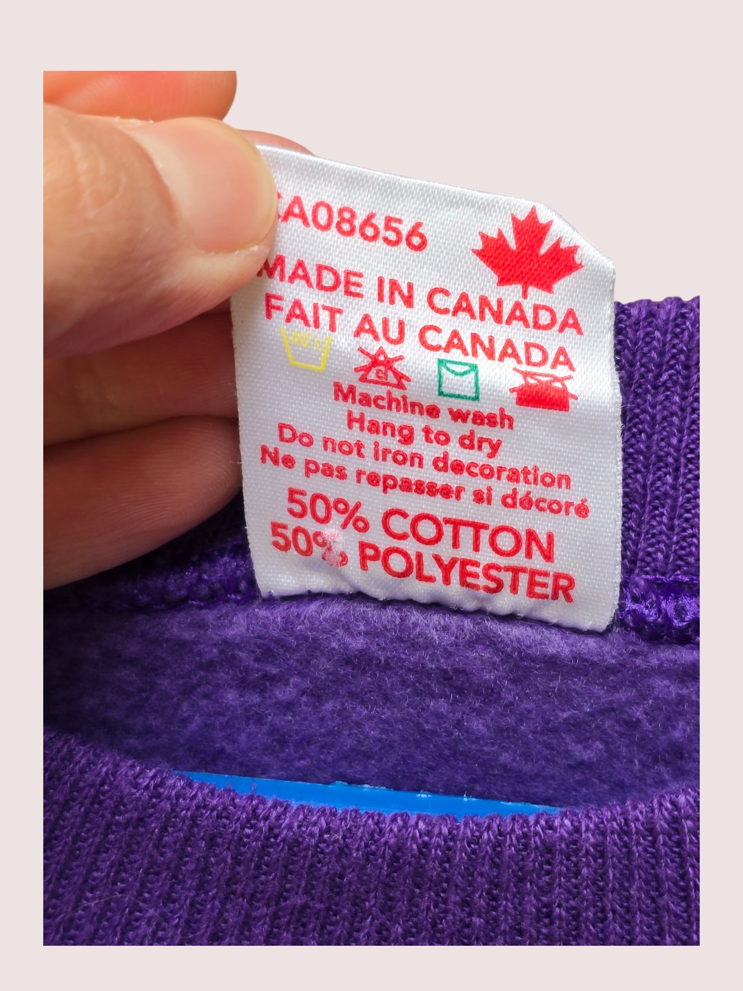 Vintage Theodore Tugboat crewneck approx 8-10Y