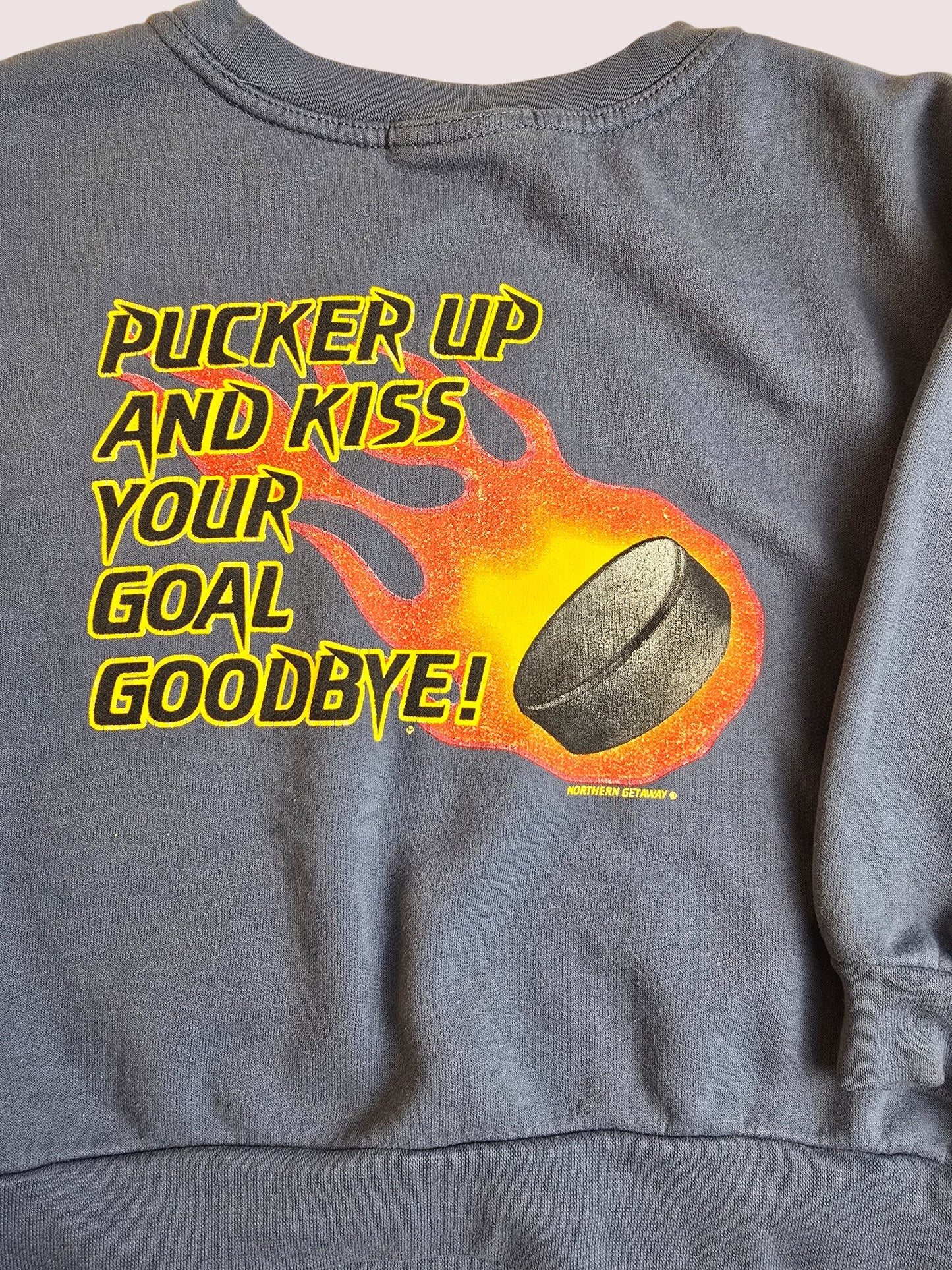 Vintage Northern Getaway hockey crewneck Youth XXS