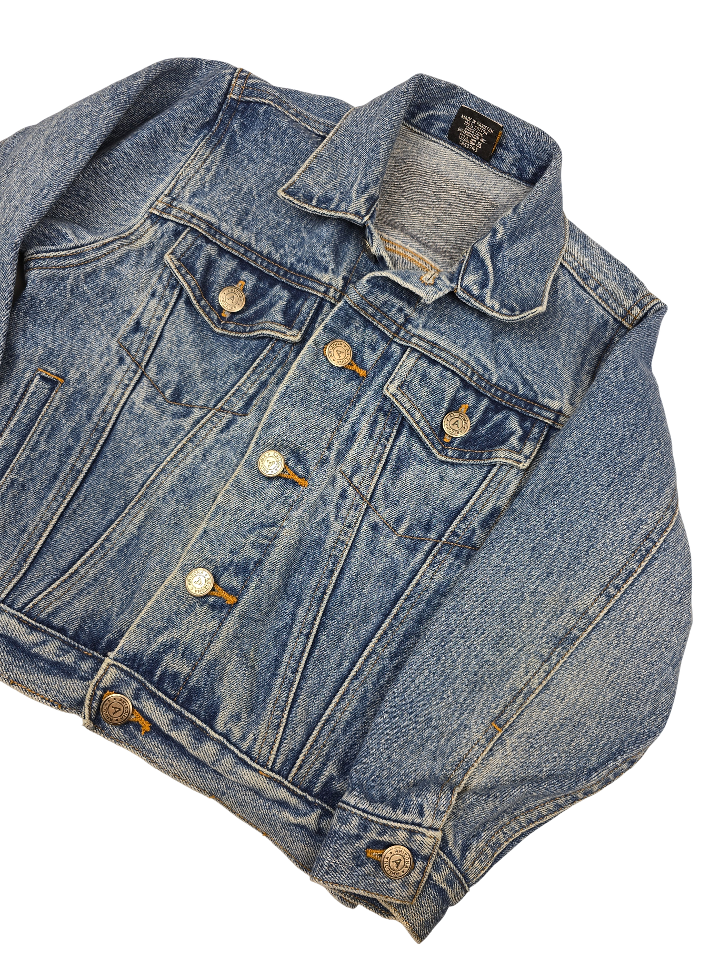 Vintage lightwash denim jacket best fit 7-9Y