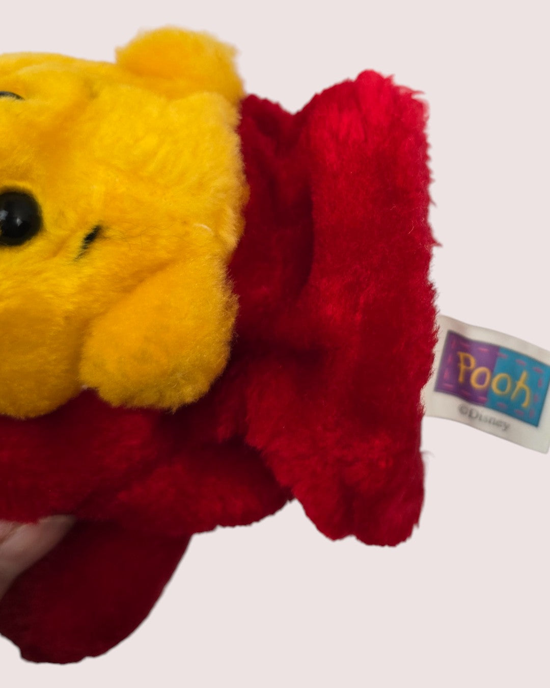 Vintage Pooh scarf and mitten set Approx 1-3T