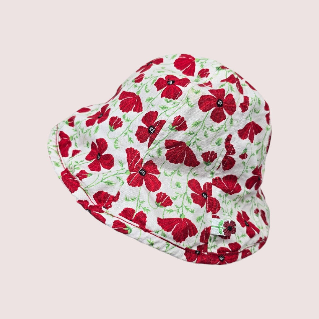 Gymboree petal hat  Tagged S/M 2-3Y