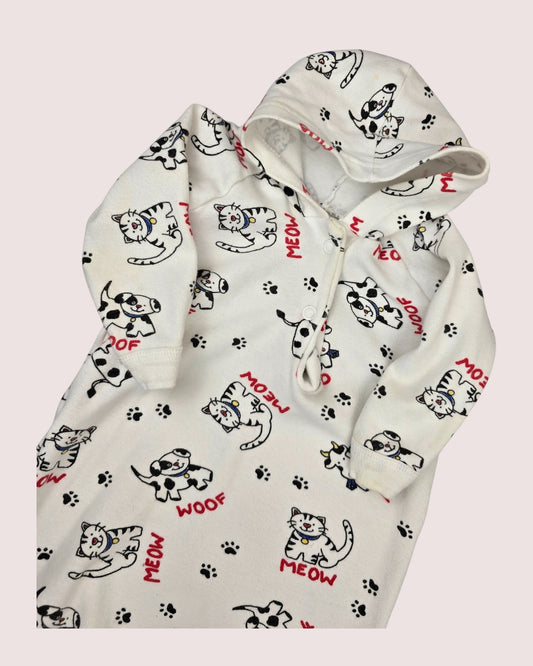 Vintage newborn sleeper cat and dog print