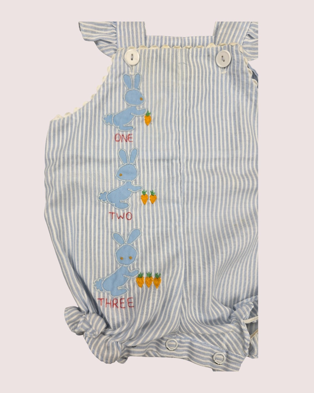 Vintage bunny romper 0-3m