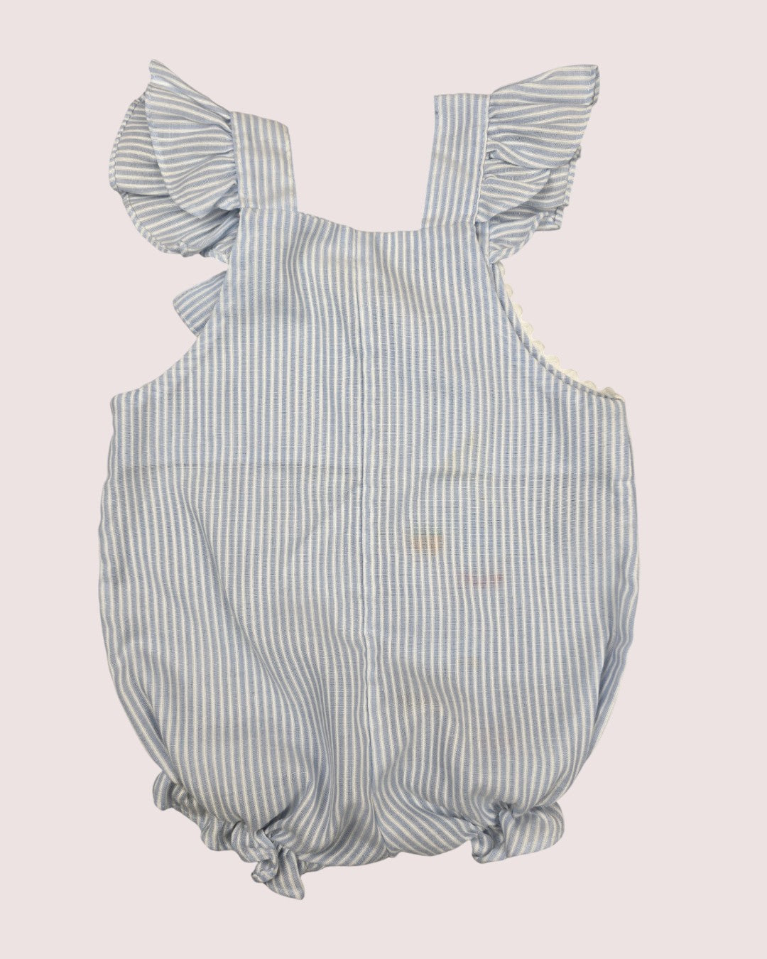 Vintage bunny romper 0-3m
