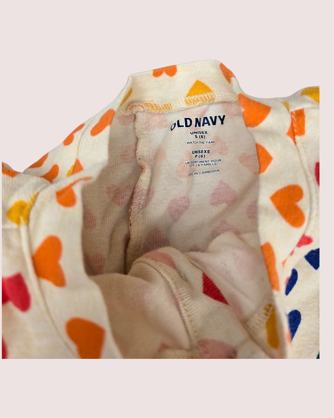 Old Navy rainbow heart sleeper 6y