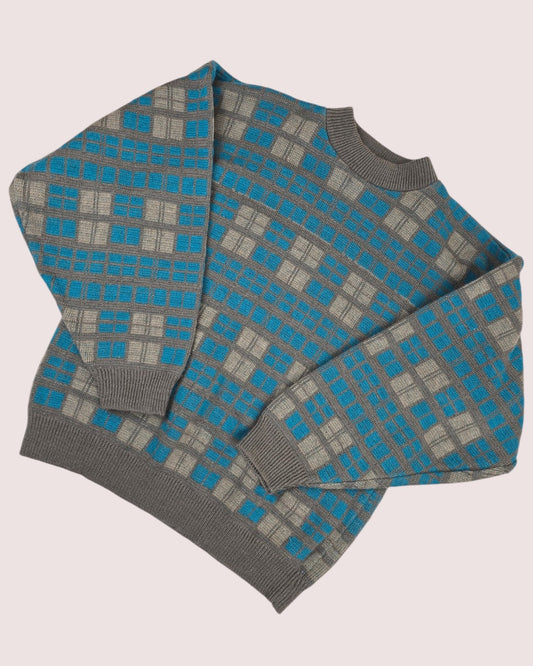 Vintage acrylic knit sweater Approx 6-8Y