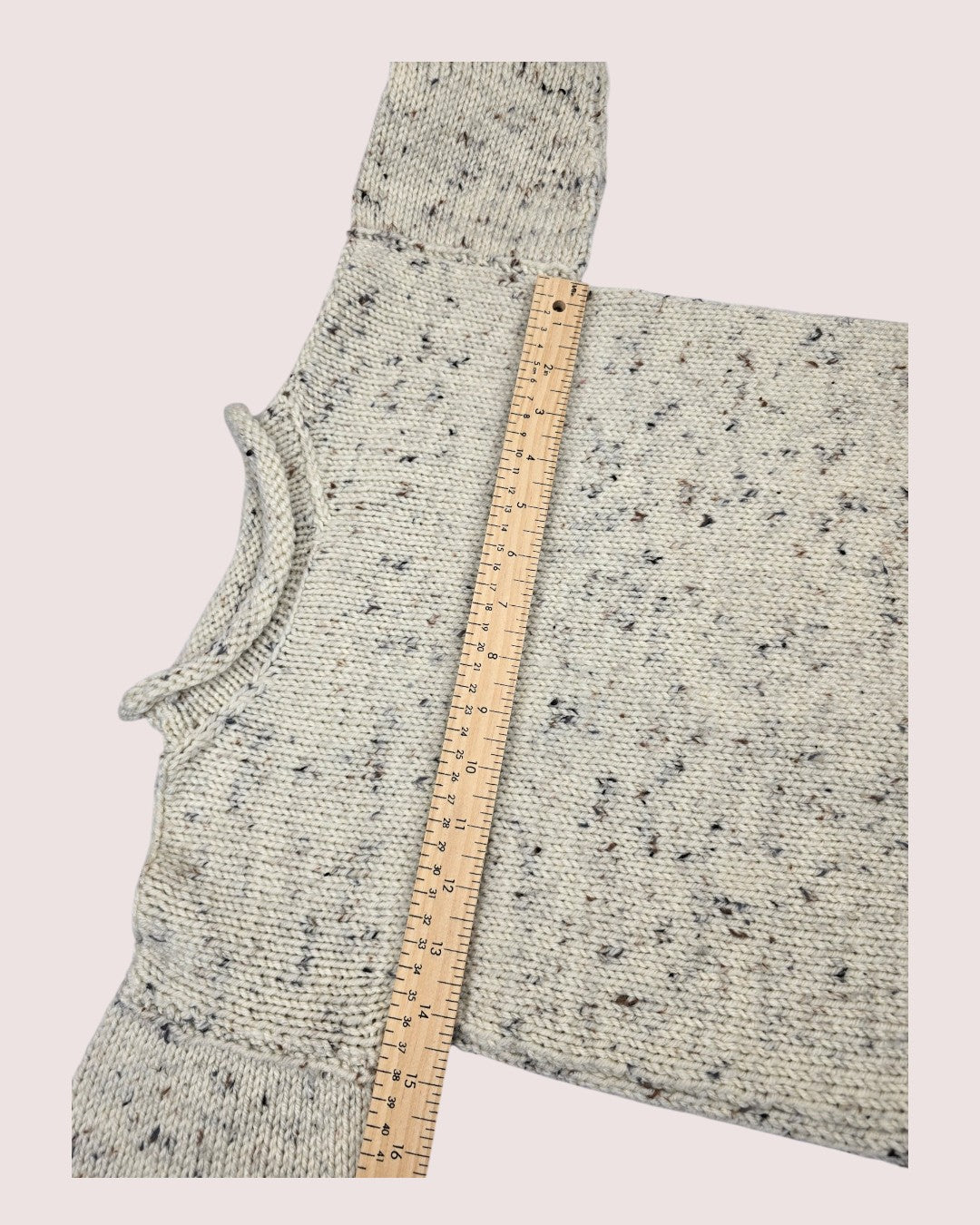 Handknit speckled sweater with rolled hem details Approx 4-5T