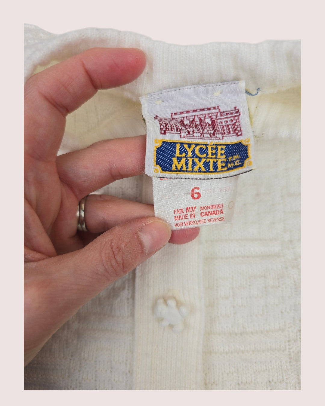 Vintage acrylic knit cardigan with bear embroidery Size 6