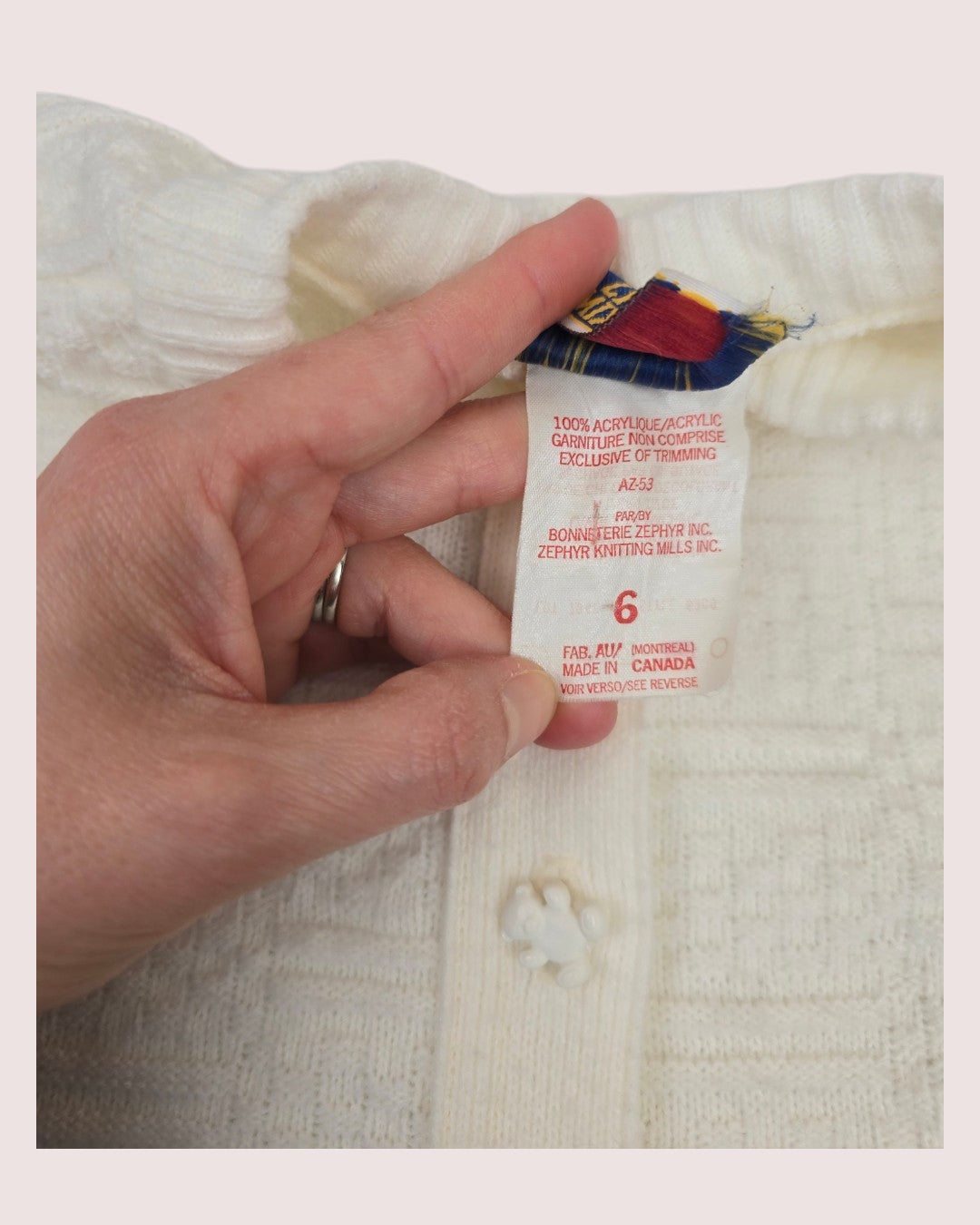 Vintage acrylic knit cardigan with bear embroidery Size 6