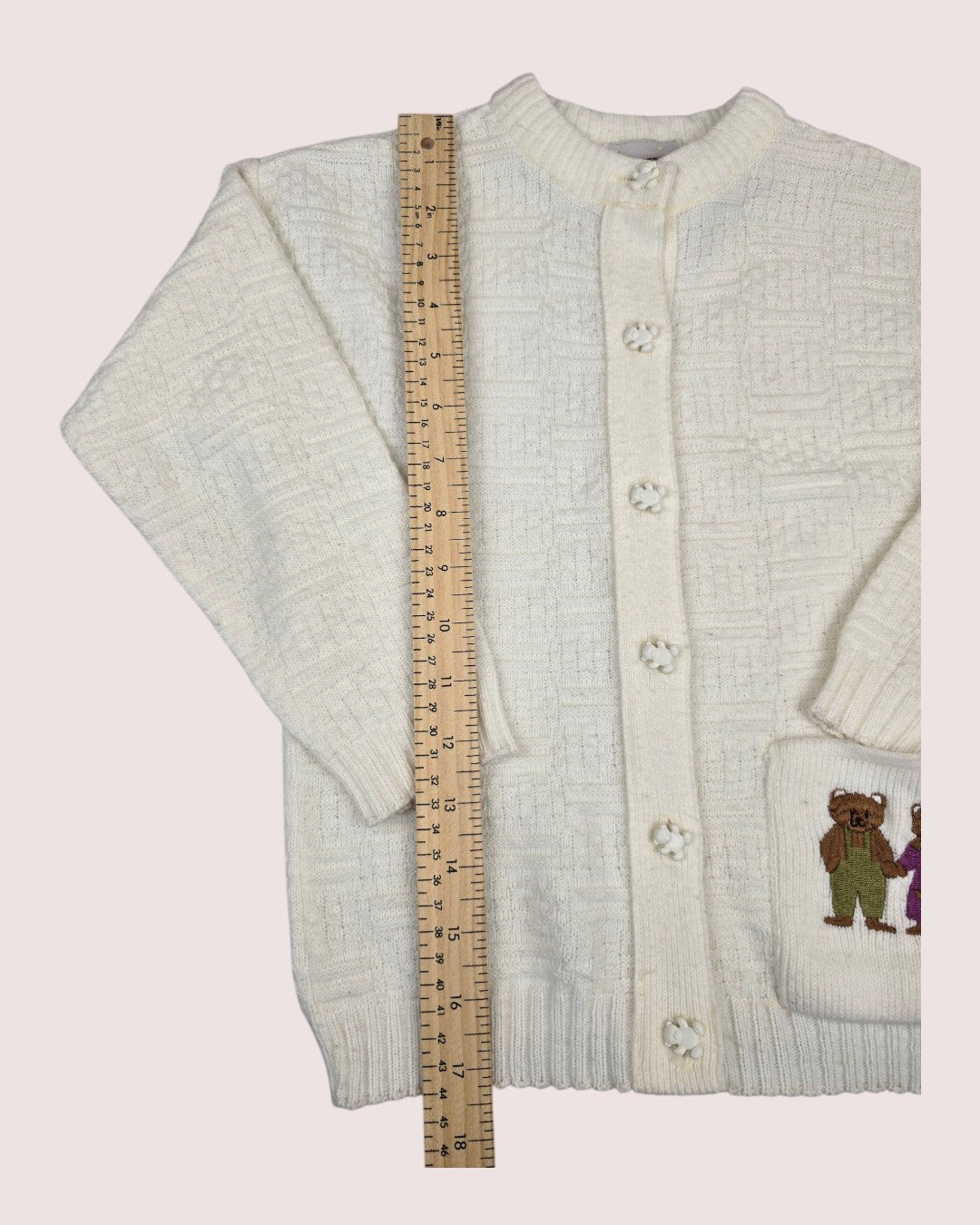 Vintage acrylic knit cardigan with bear embroidery Size 6