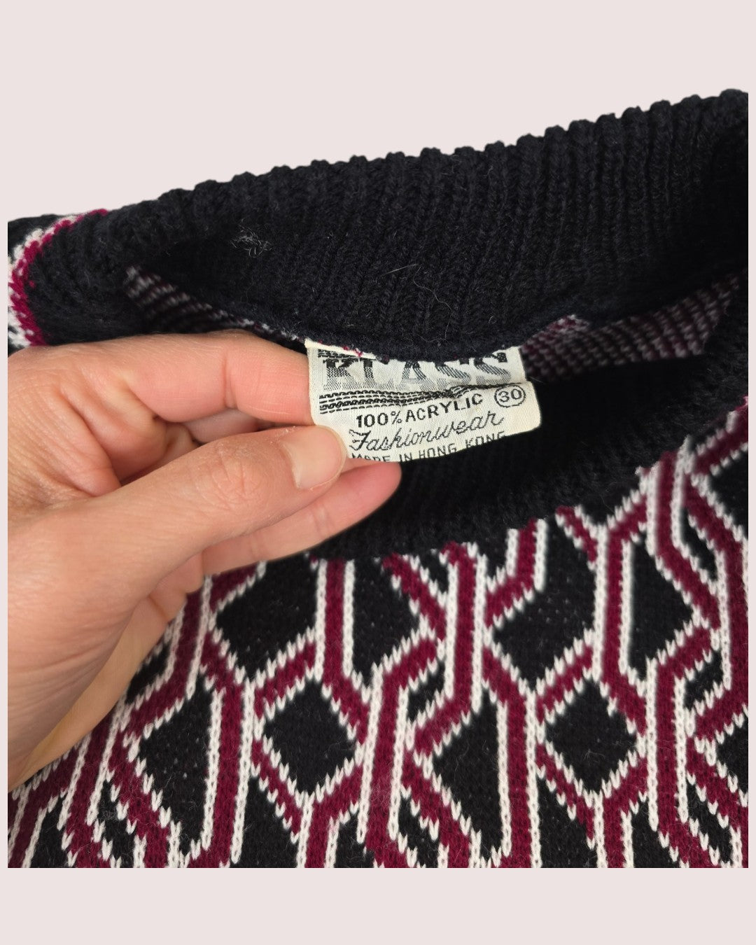 Vintage acrylic knit chain pattern sweater Approx 6-8Y