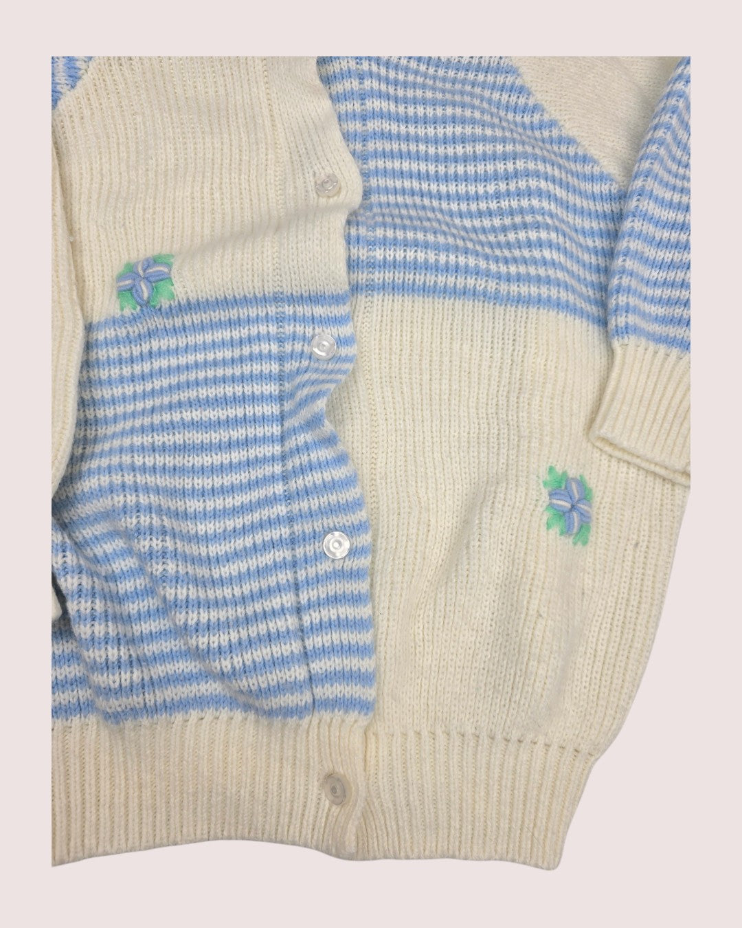 Vintage acrylic knit cardigan Tagged 3X