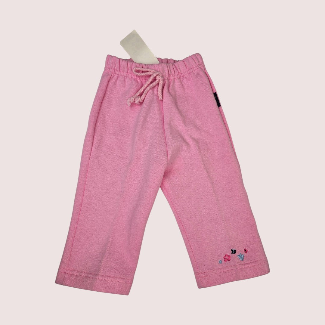 Deadstock sweats with floral embroidery fits like 2T