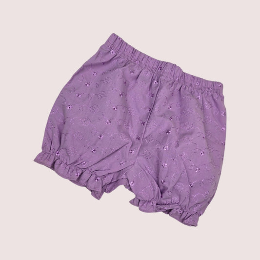Eyelet bloomers 18m