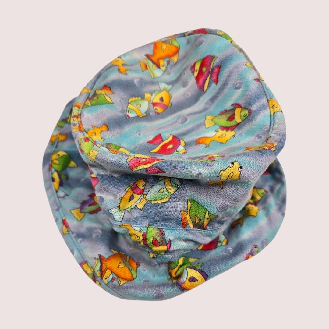 Reversible fish print bucket hat 2-4Y