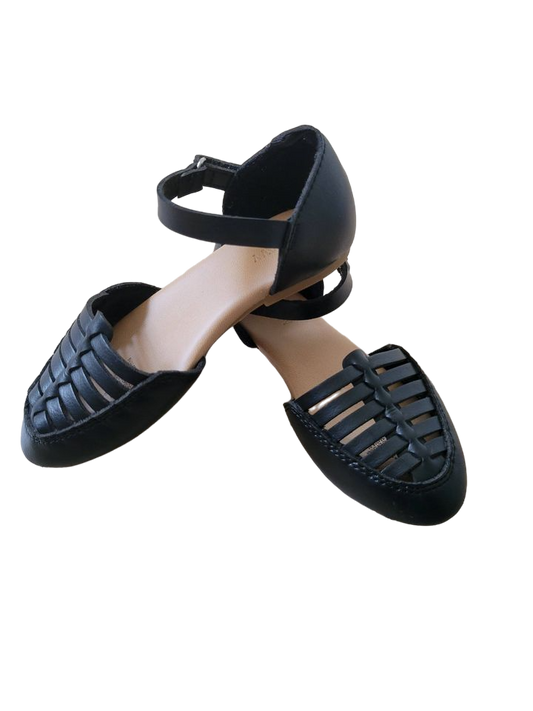 Old Navy Faux Leather Ankle Strap Huarache Flats C9